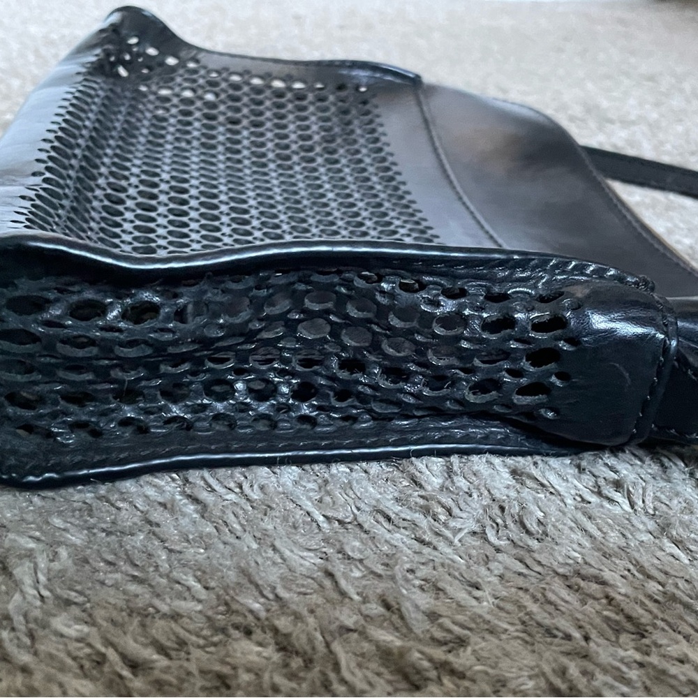Frye Peyton perforated leather crossbody clutch bag. Black. - Picture 7 of 7